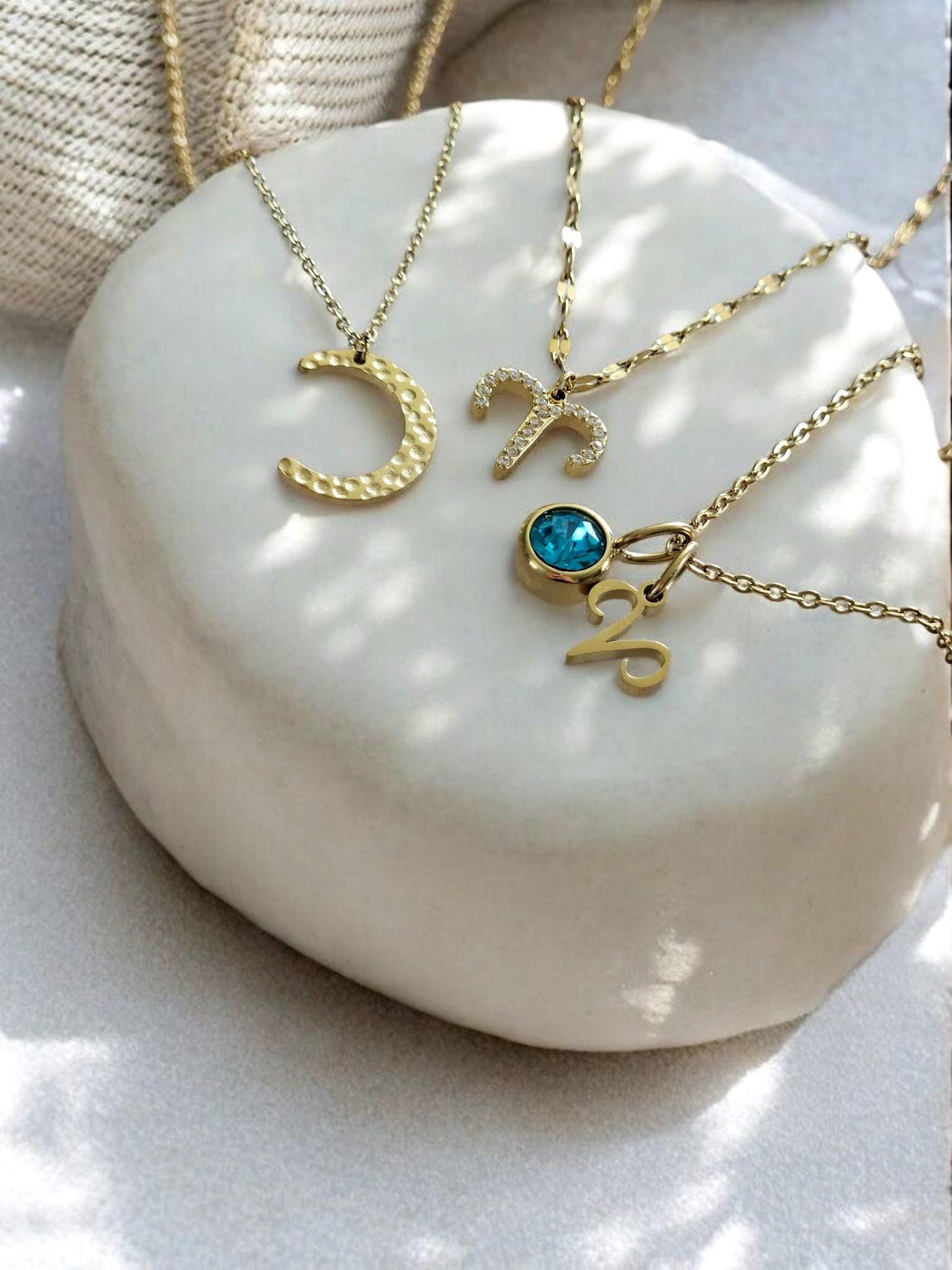 Luna Necklace