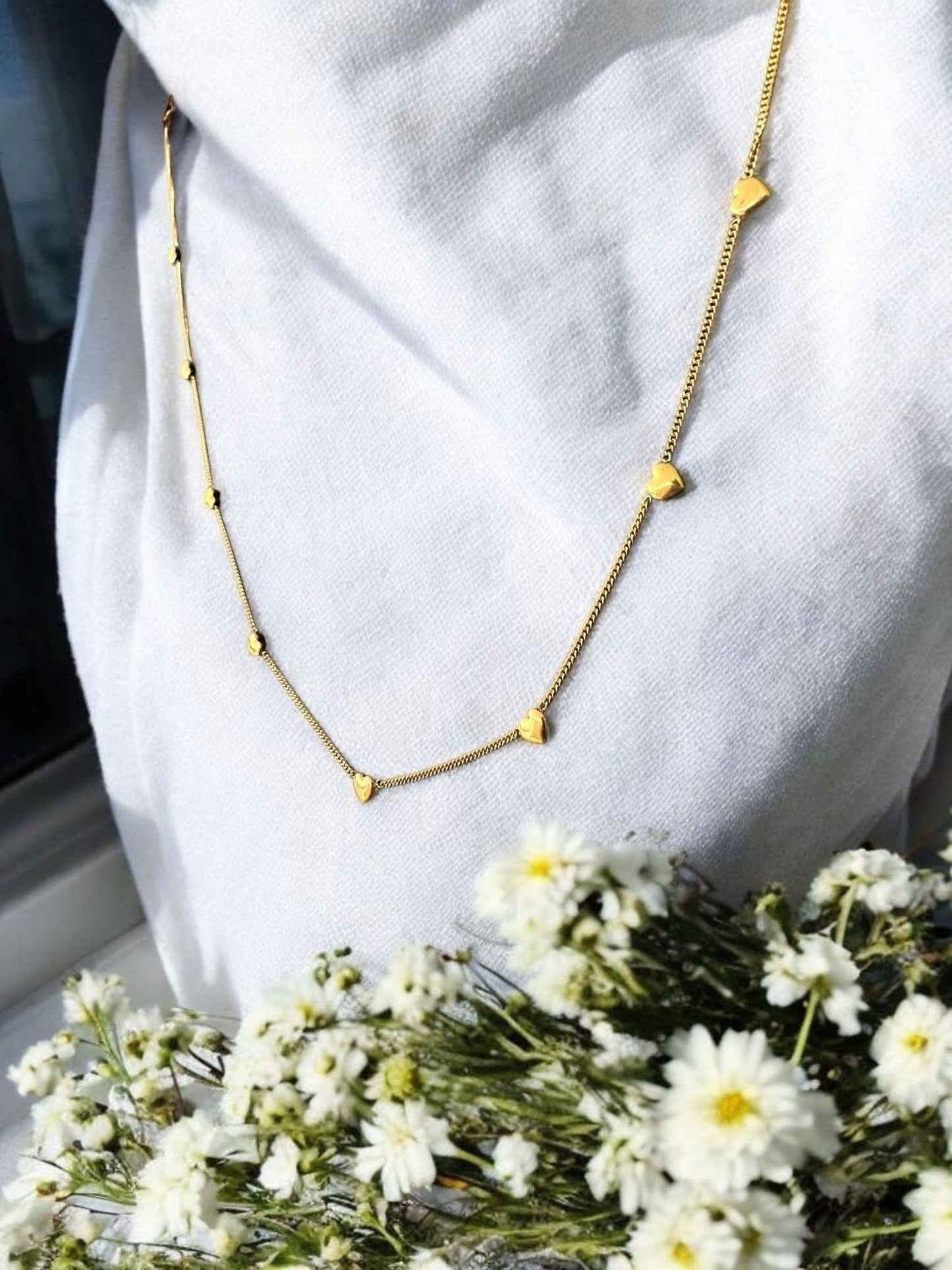 Mia Necklace