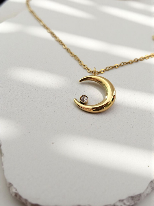 Orla Necklace