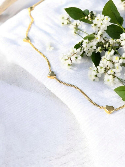 Mia Necklace