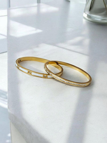 Rhea Gold Bangle