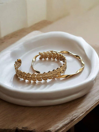Vela Bangle