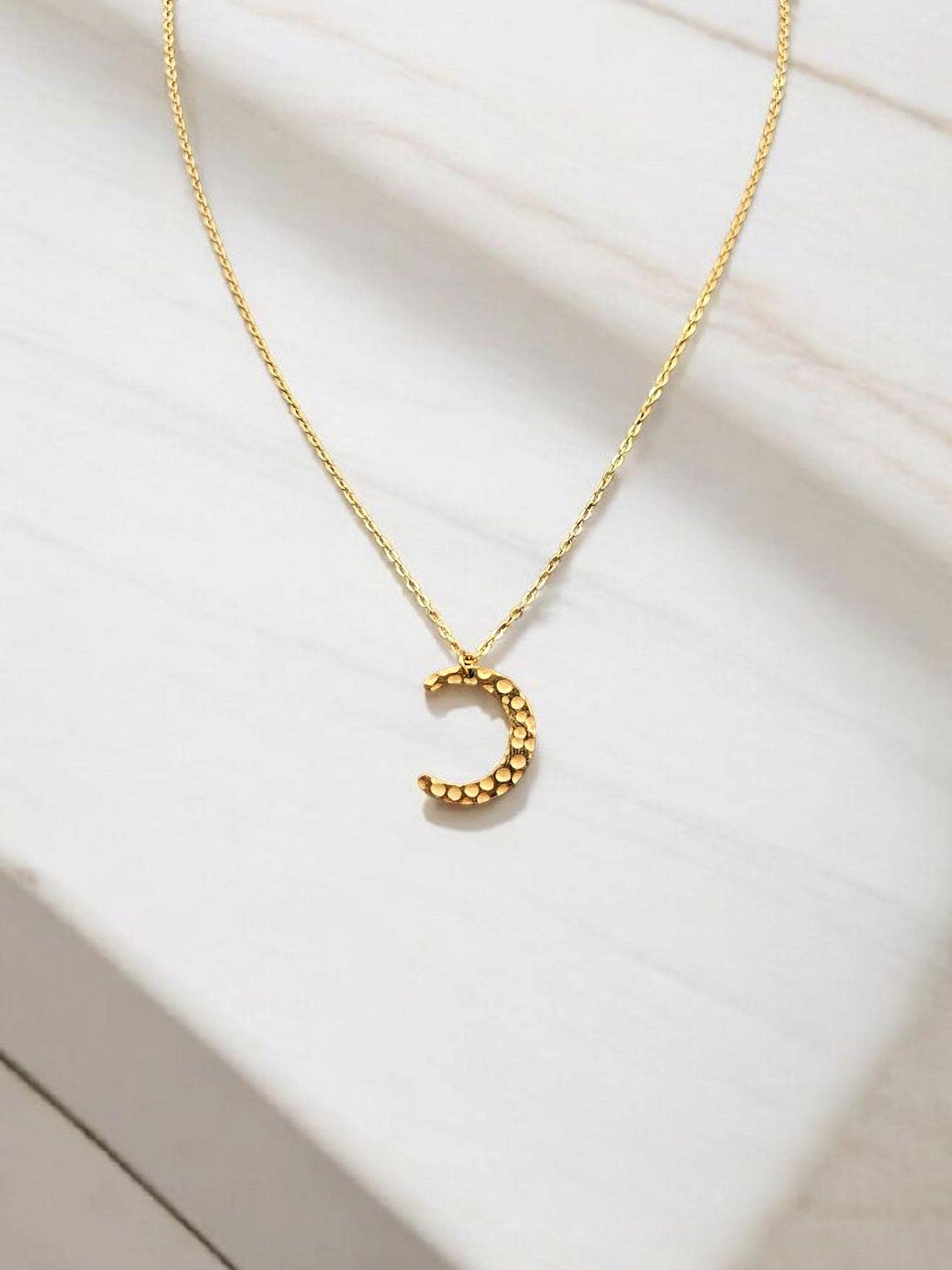 Luna Necklace