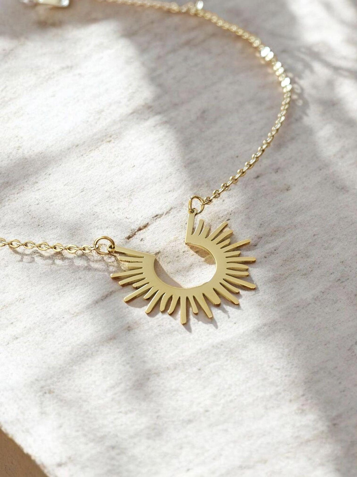 Megan Necklace