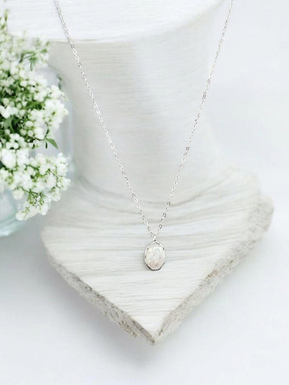 Elara Necklace