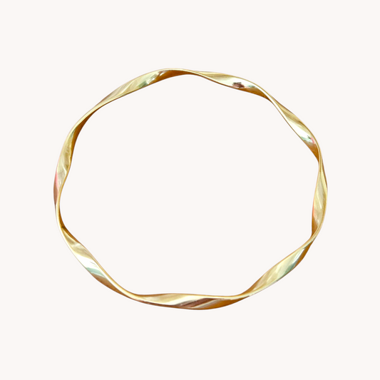 Vela Bangle