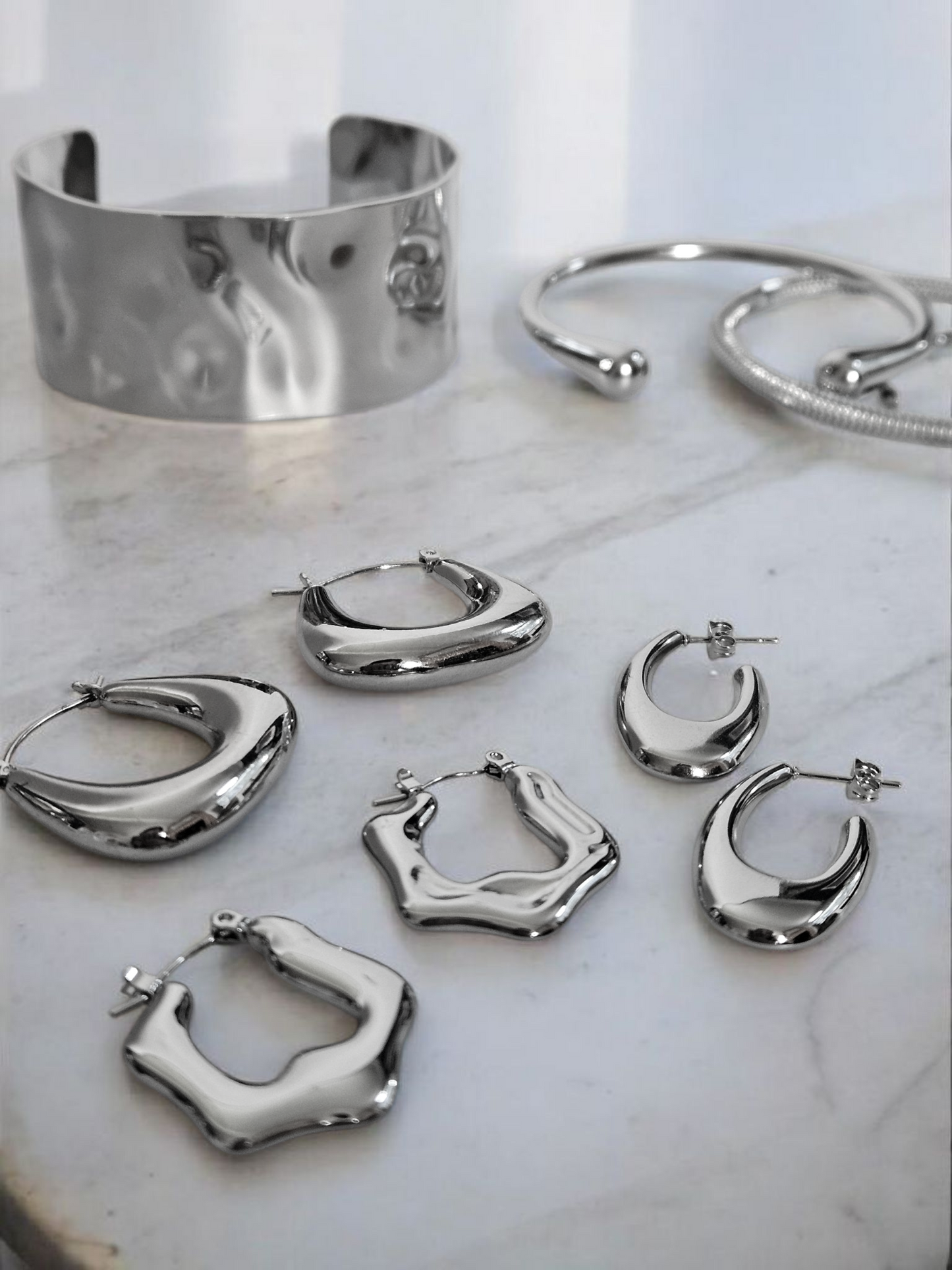 Mira Earrings Silver